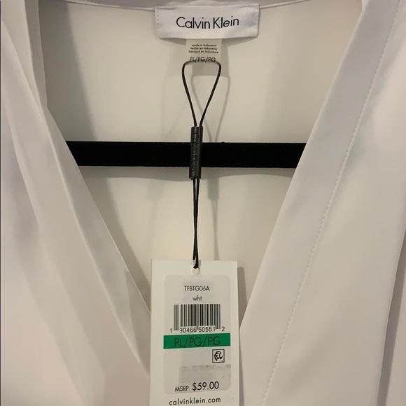 Calvin Klein. - Picture 3 of 4